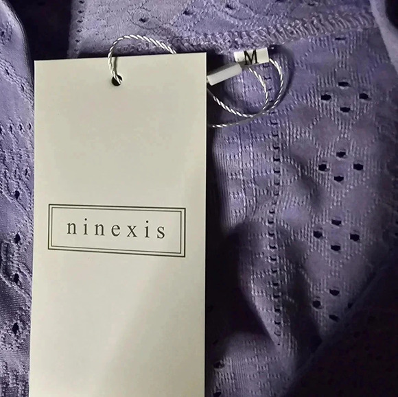 Ninexis Blouse M NWT - Picture 4 of 5